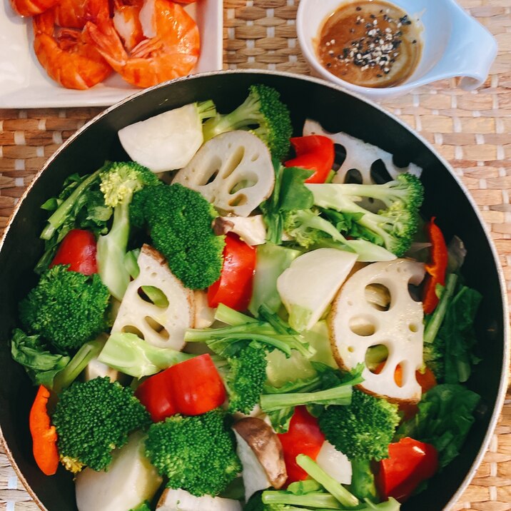 フライパンで 野菜の蒸し鍋